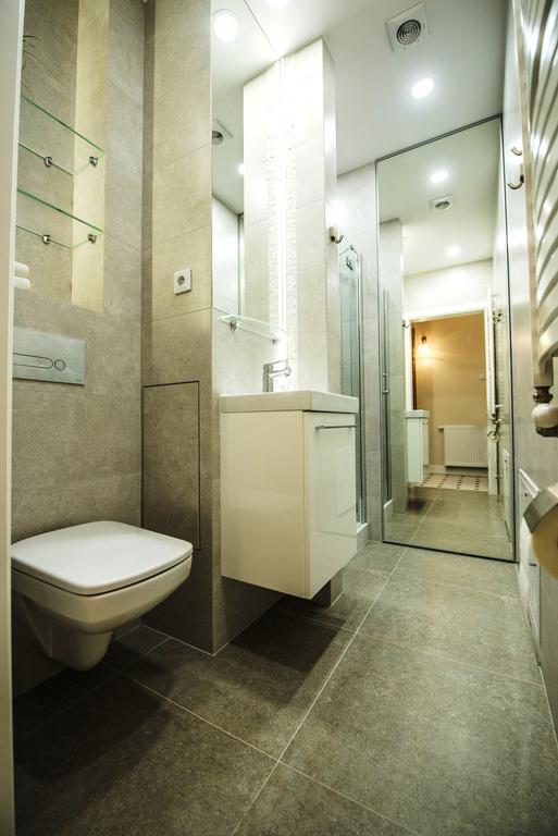 Mjz Apartments Old Town Cracovia Esterno foto
